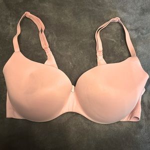 Victoria’s Secret Underwire T-Shirt Bra